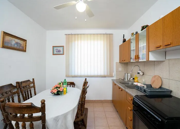 Kuca Za Odmor Jozic Сasa de vacaciones *