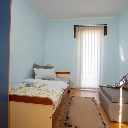 Nyaraló Kuca Za Odmor Jozic Golubic (Zadar)